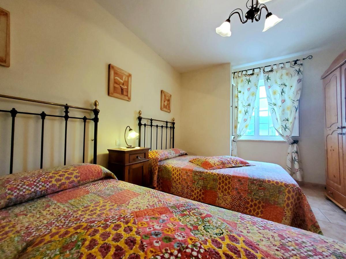 Apartamentos Turisticos Rosa Ribadeo Exteriér fotografie